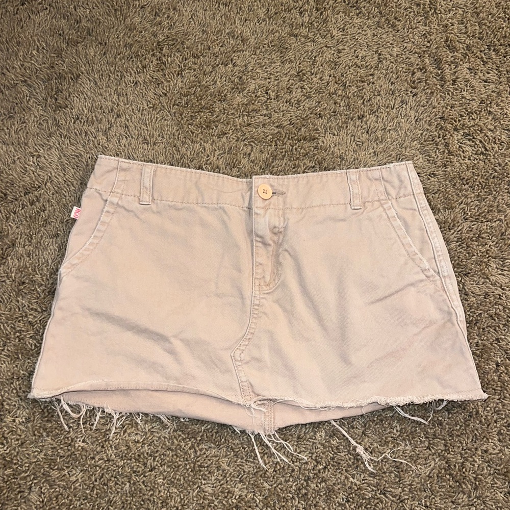 Levi's Beige Frayed Hem Mini Skirt
